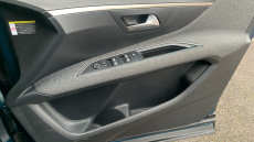 Peugeot 3008 1.6 Hybrid 180 Active 5dr e-EAT8 Estate